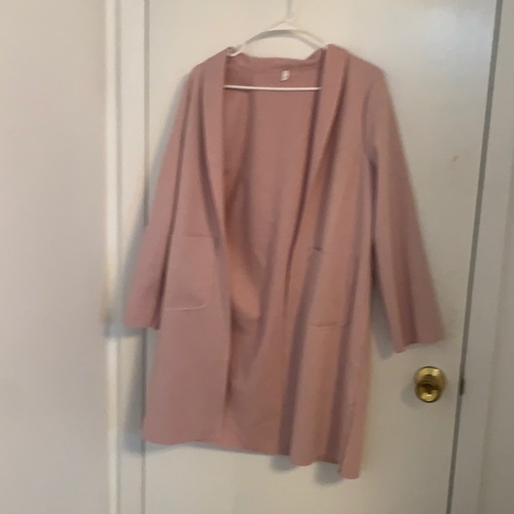 Pink Coat - Picture 5 of 7